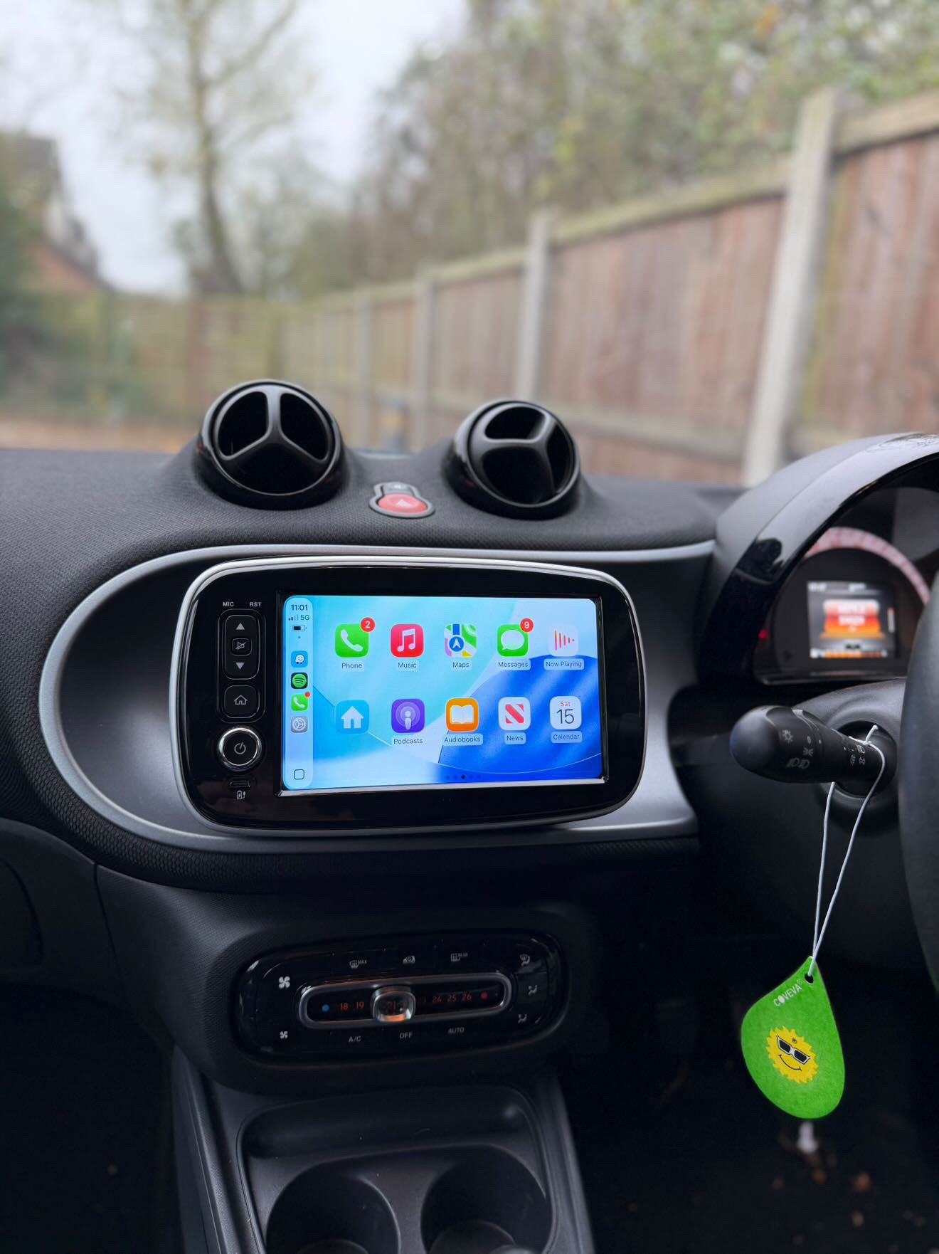 Mercedes Benz Smart Fortwo 453 2014-2020
Carplay Car Head Unit 8 Inch