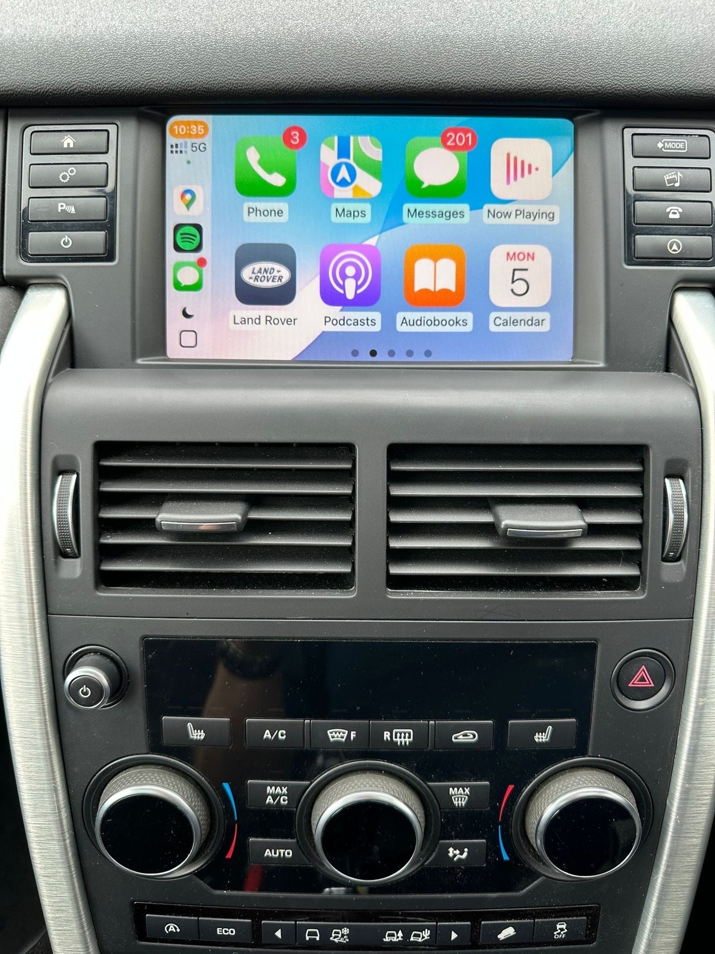 Wireless Apple CarPlay & Android Auto Upgrade – 8” Harman System (Jaguar & Land Rover)