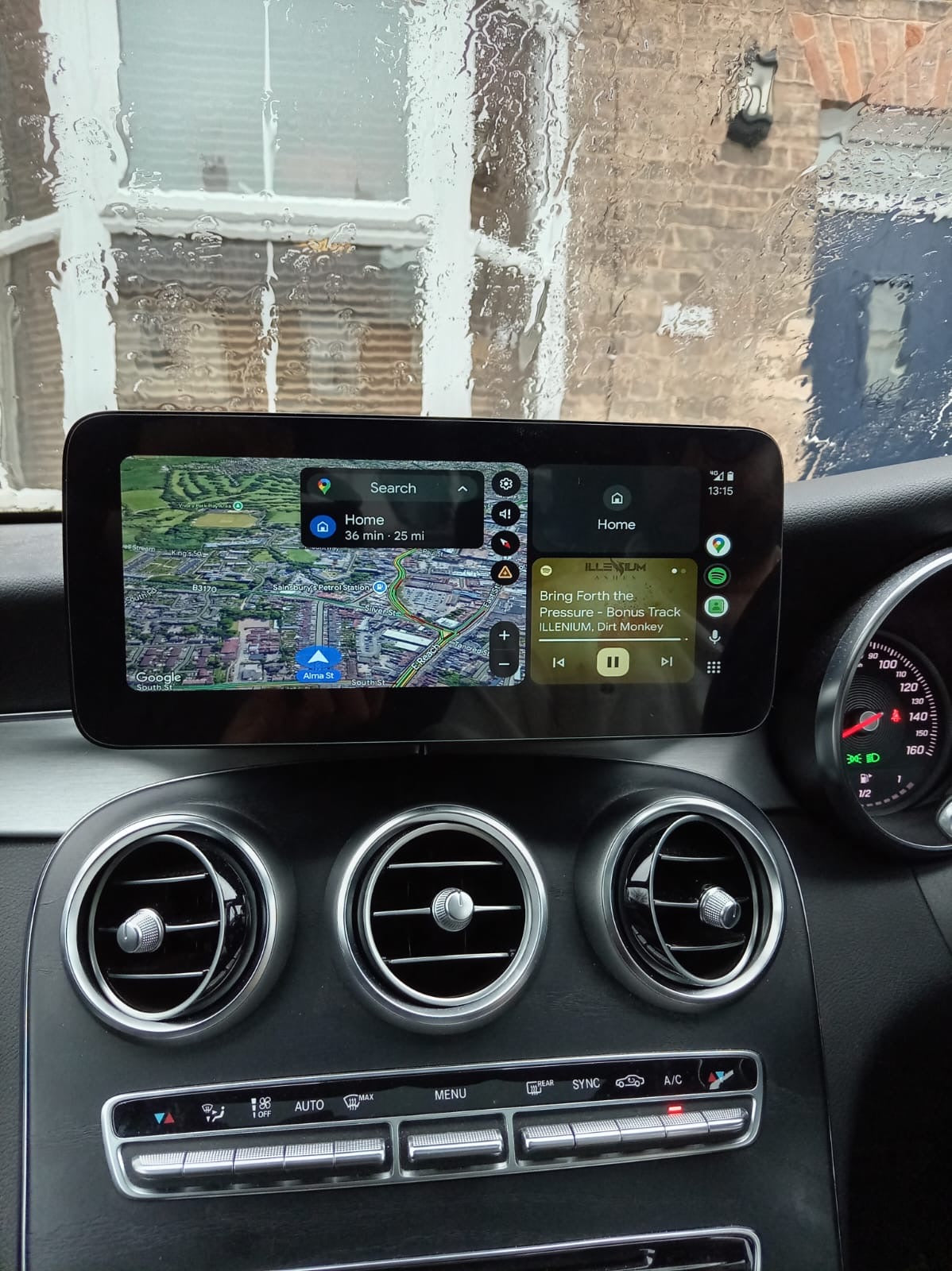 W205 Linux 10” Screen upgrade