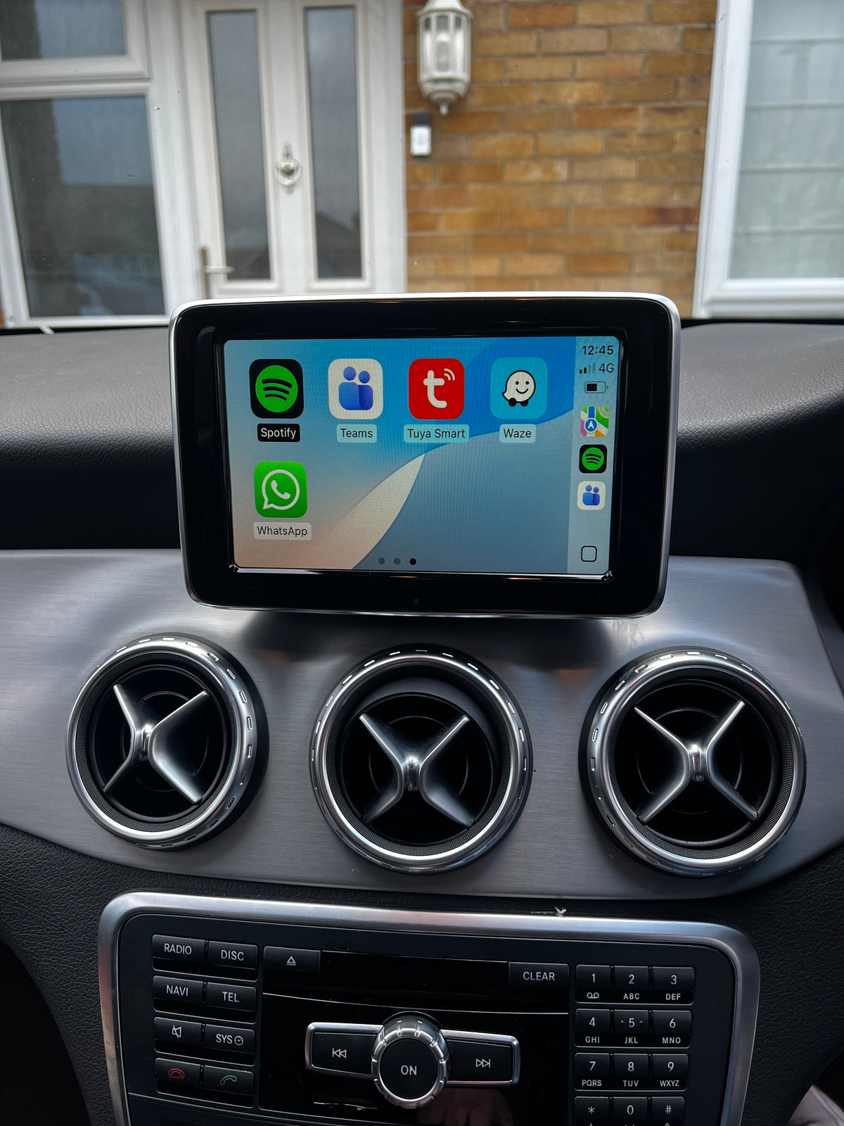 Wireless CarPlay & Android Auto kit for Mercedes NTG 4.5/4.7 – view 3